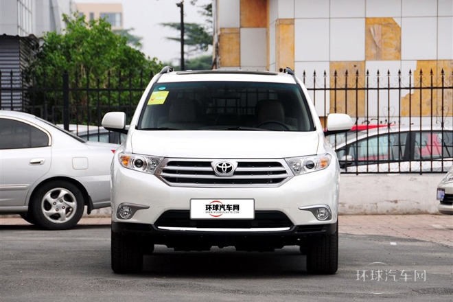 2012款 2.7L 兩驅(qū)7座豪華版