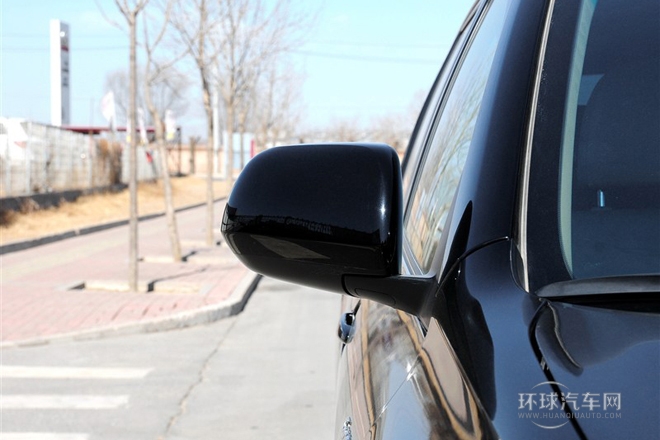 2012款 2.7L 兩驅7座豪華導航版