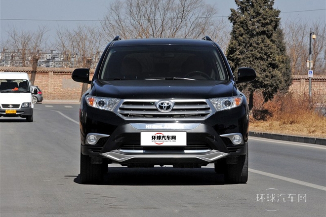 2012款 2.7L 兩驅7座豪華導航版