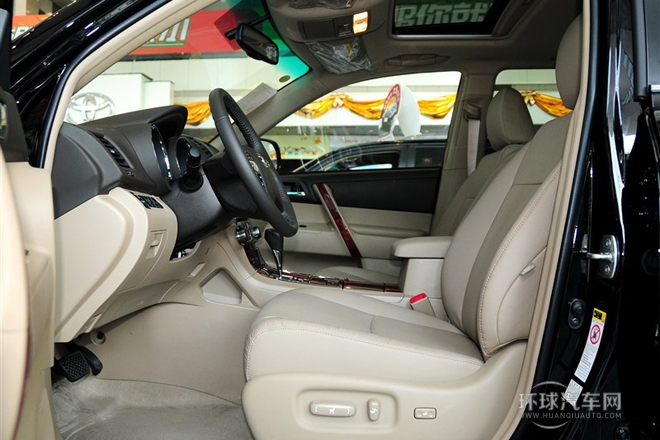 2012款 2.7L 兩驅7座至尊版