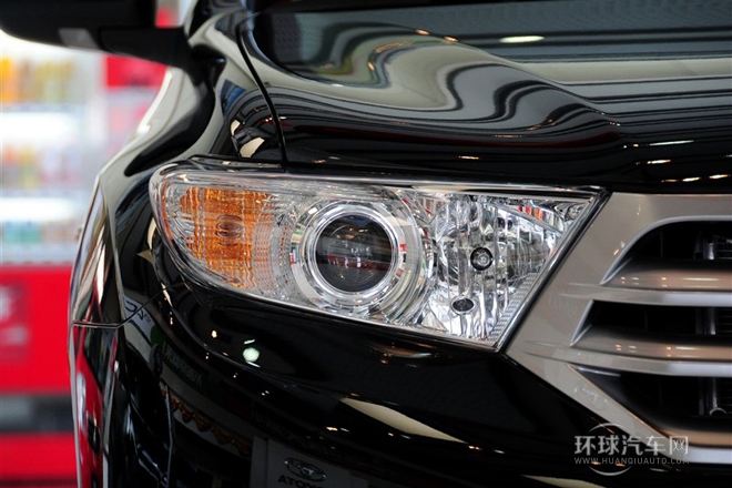 2012款 2.7L 兩驅7座至尊版