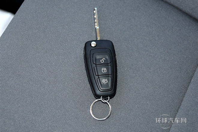 2013款 1.6L GTDi 兩驅舒適型