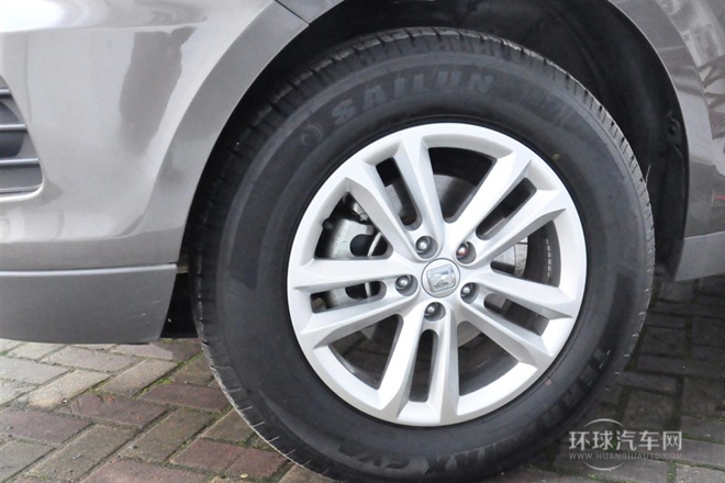 2014款 1.5T 手動(dòng)豪華型