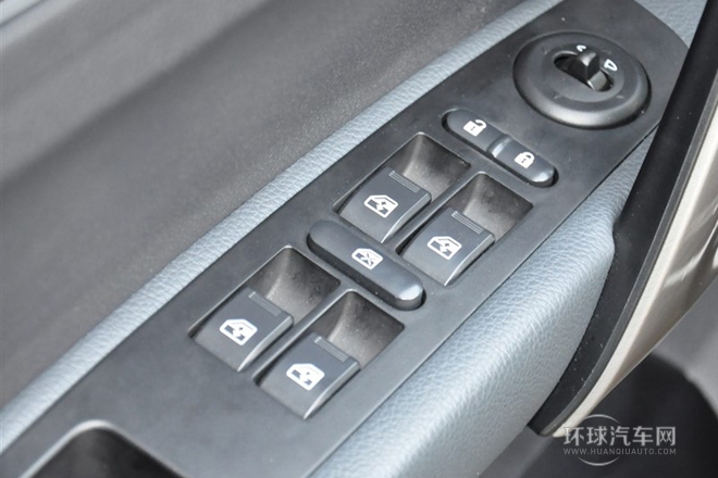 2014款 1.5T 手動豪華型