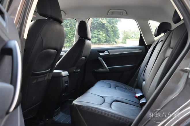 2014款 1.5T 手動豪華型