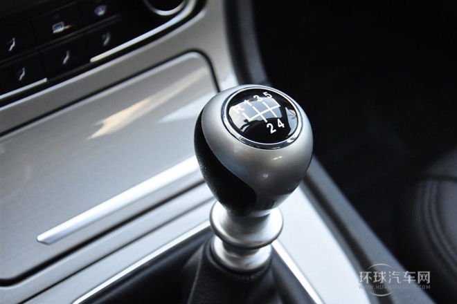 2014款 1.5T 手動豪華型