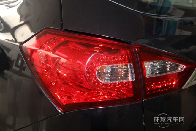 2014款 1.5T 手動精英型