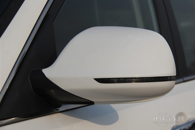 2014款 1.5T 手動尊貴型