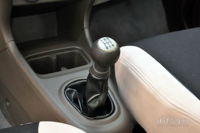 2013款 1.0L 標準型