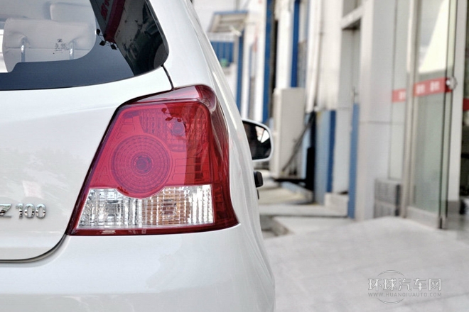 2013款 1.0L 標(biāo)準(zhǔn)型