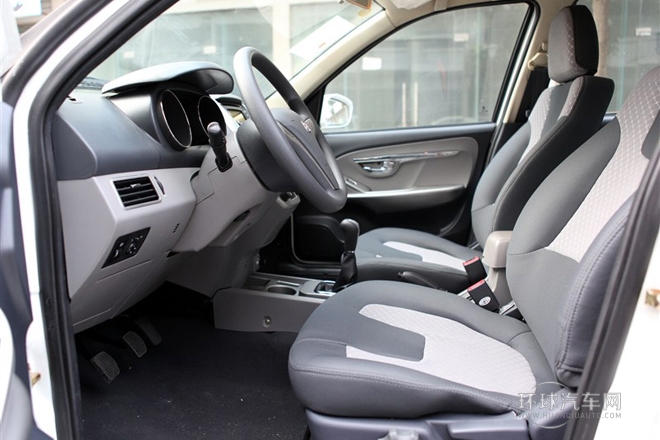 2011款 1.3L 手動(dòng)豪華型