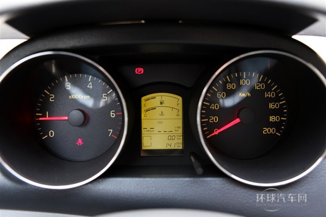 2011款 1.3L 手動豪華型