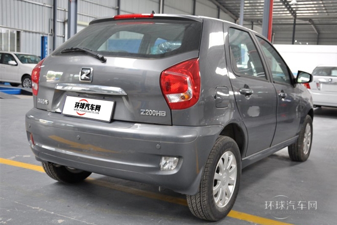 2011款 1.5L 手動(dòng)豪華型