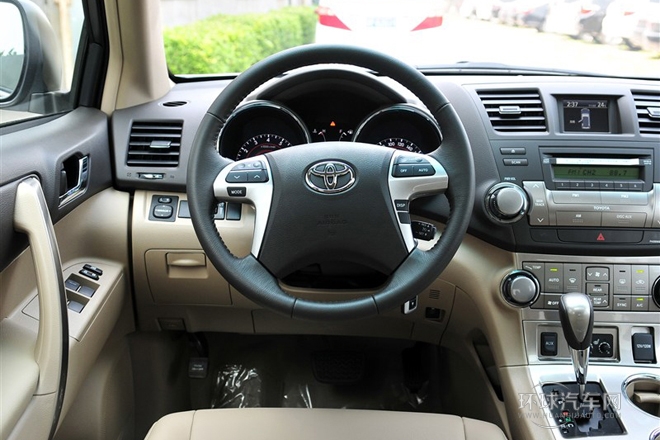 2012款 3.5L 四驅7座豪華版
