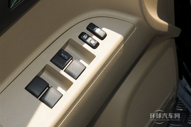 2012款 3.5L 四驅(qū)7座至尊版