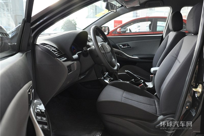 2014款 1.5L 手動舒適型