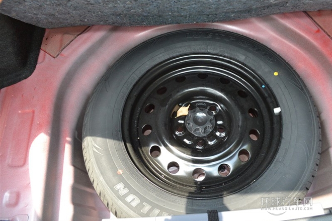 2014款 1.5L 手動尊貴型