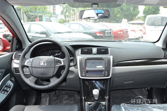 2014款 1.5L 手動(dòng)尊貴型