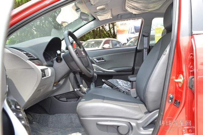 2014款 1.5L 手動尊貴型