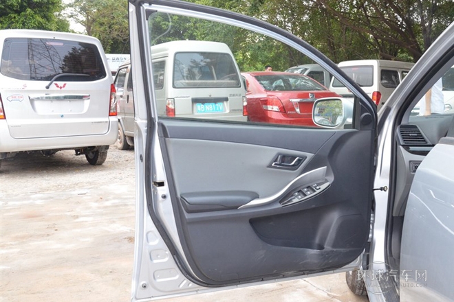 2014款 1.6L 自動精英型