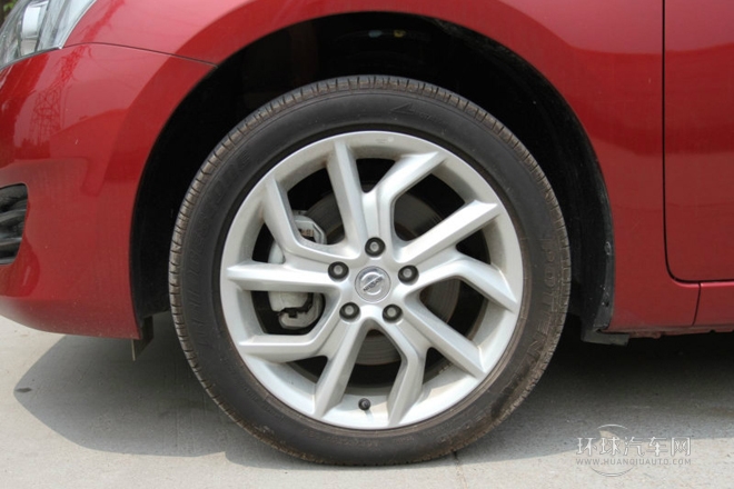 2011款 1.6T 手動致酷版