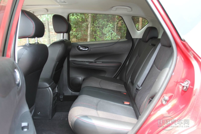 2011款 1.6T 手動致酷版