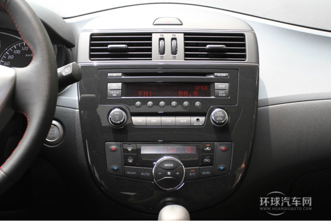 2011款 1.6T 手動(dòng)致酷版