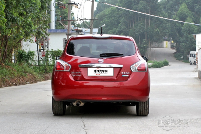 2011款 1.6T 手動致酷版