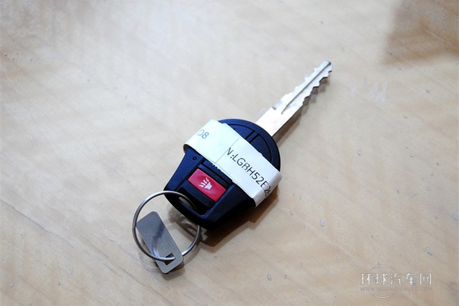 2012款 1.6XE 手動舒適版