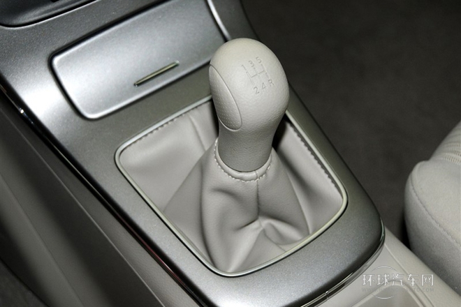 2012款 1.6XE 手動舒適版