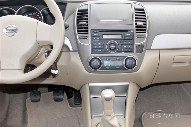 2012款 1.6XE 手動舒適版