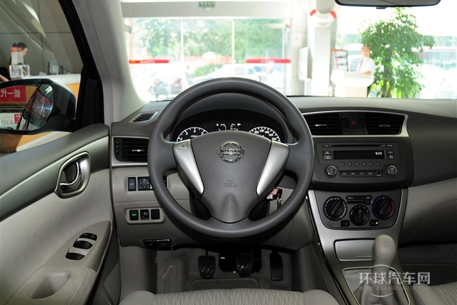 2012款 1.6XE 手動舒適版