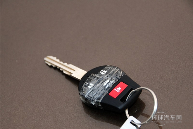 2012款 1.6XL CVT豪華版