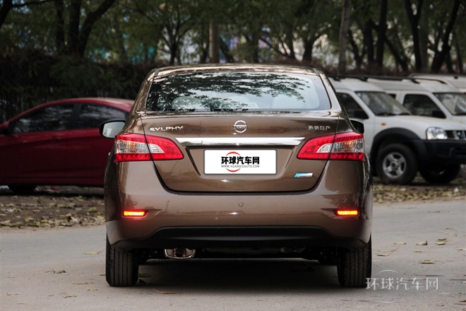 2012款 1.6XL CVT豪華版