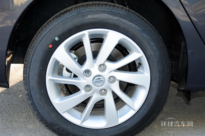 2012款 1.8XE CVT舒適版