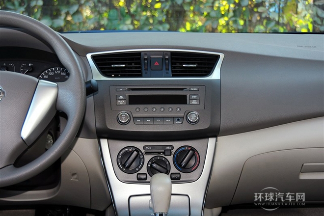 2012款 1.8XE CVT舒適版