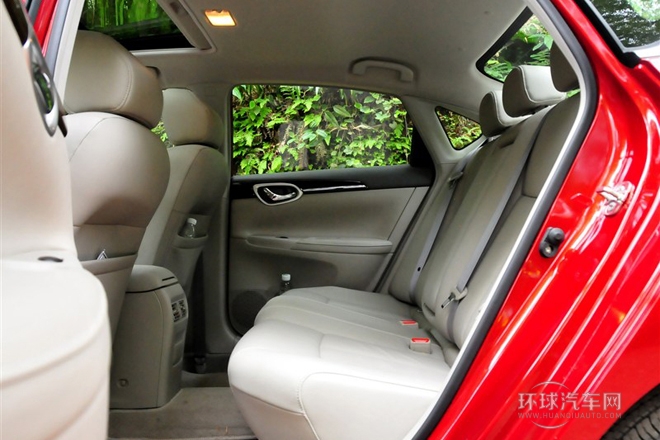 2012款 1.8XL 手動豪華版