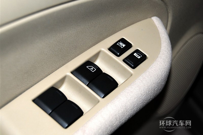 2012款 經典 1.6XE 自動舒適版