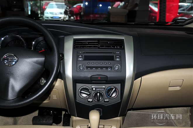 2013款 1.6XE CVT舒適版