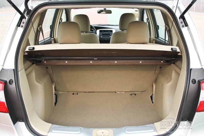 2013款 1.6XE 手動舒適版