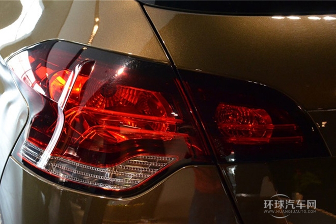 2012款 1.6T 雅致版