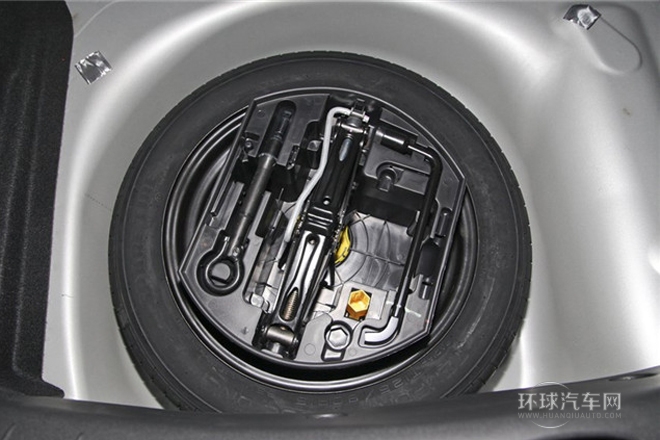 2012款 1.6L 至尊版