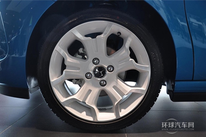 2012款 1.6L 風(fēng)尚版