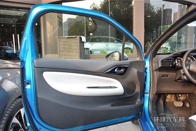 2012款 1.6L 風(fēng)尚版