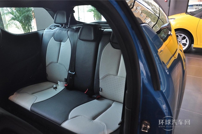 2012款 1.6L 風尚版