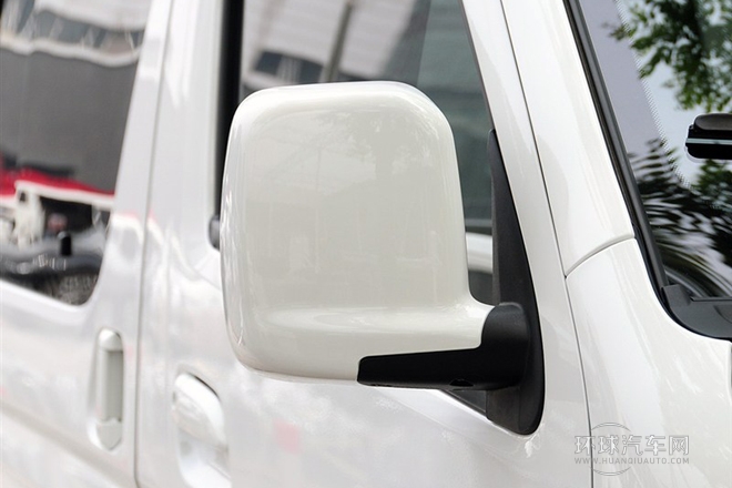 2014款 2.8T商務(wù)版高頂4JB1T