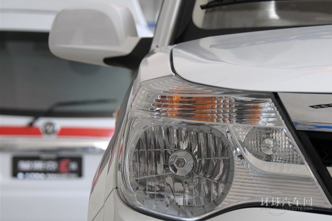 2011款 宜商 1.5L 標準版4A91