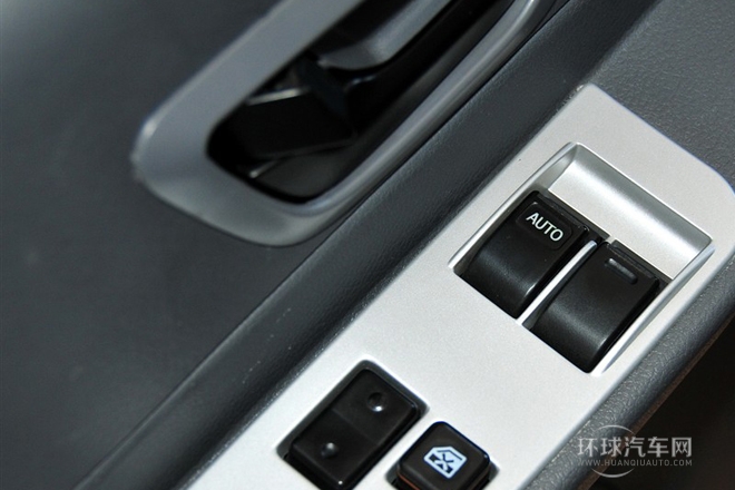 2011款 宜商 1.5L 標準版