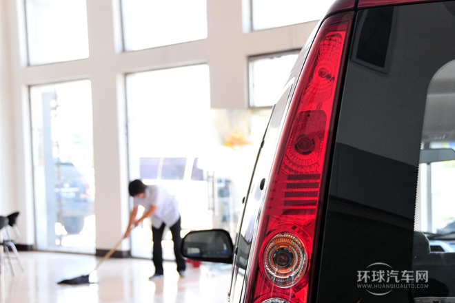 2011款 宜商 1.5L 標準版