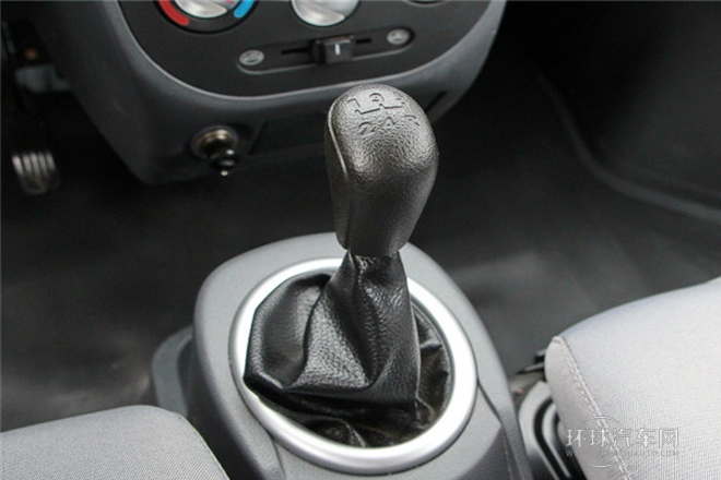 2014款 1.2L超值版廂貨 舒適型A12京V（兩座）